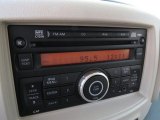 2013 Nissan Cube 1.8 S Controls