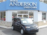 Sapphire Black Pearl Nissan Cube in 2011