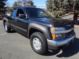 2005 Chevrolet Colorado LS Extended Cab 4x4 Front 3/4 View