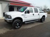 2004 Ford F350 Super Duty Lariat Crew Cab 4x4 Front 3/4 View