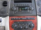2006 Jeep Commander Limited Controls