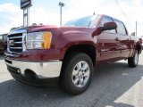 2013 GMC Sierra 1500 SLT Crew Cab Front 3/4 View