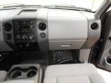 2005 Ford F150 XL SuperCab Dashboard