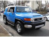 2007 Toyota FJ Cruiser 4WD Front 3/4 View