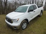 2011 Toyota Tundra Double Cab 4x4 Front 3/4 View