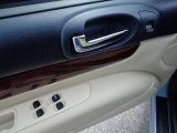 2002 Chrysler Sebring Limited Convertible Door Panel