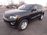 Brilliant Black Crystal Pearl Jeep Grand Cherokee in 2014