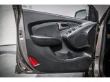 2010 Hyundai Tucson GLS Door Panel
