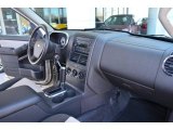 2007 Ford Explorer Sport Trac Limited Dashboard