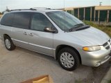 2000 Bright Silver Metallic Dodge Grand Caravan SE #78584590