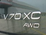 Volvo V70 1999 Badges and Logos