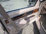 1990 Oldsmobile Ninety-Eight Regency Sedan Door Panel
