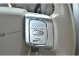 2009 Chrysler Aspen Limited Controls