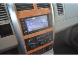 2009 Chrysler Aspen Limited Controls