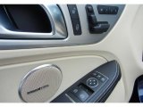 2012 Mercedes-Benz SLK 250 Roadster Controls