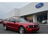 2007 Ford Mustang GT Premium Coupe Front 3/4 View