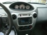 2005 Saturn ION 3 Sedan Controls