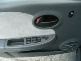 2005 Saturn ION 3 Sedan Controls