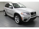 2012 BMW X5 xDrive35i Front 3/4 View