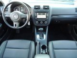 2010 Volkswagen Jetta SE Sedan Dashboard
