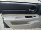2005 Dodge Magnum R/T AWD Door Panel