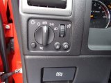 2009 GMC Canyon SLE Regular Cab 4x4 Controls