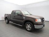 2006 Ford F150 XLT SuperCab Front 3/4 View
