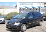 2006 Brilliant Black Chrysler Town & Country Touring #78764441