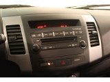 2010 Mitsubishi Outlander SE 4WD Controls