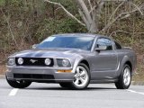2007 Ford Mustang GT Premium Coupe Front 3/4 View