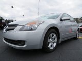 2007 Nissan Altima 2.5 SL Front 3/4 View