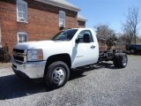 2013 Chevrolet Silverado 3500HD WT Regular Cab Chassis Front 3/4 View