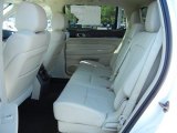 2013 Lincoln MKT FWD Rear Seat