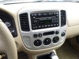 2007 Ford Escape XLT V6 4WD Controls