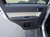 2009 Mercury Mariner Premier 4WD Door Panel