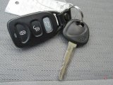 2007 Kia Rondo LX Keys