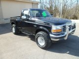 1995 Ford F150 XLT Regular Cab 4x4 Front 3/4 View