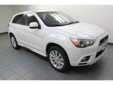 2011 Mitsubishi Outlander Sport SE 4WD Front 3/4 View