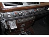 2005 BMW 7 Series 745Li Sedan Controls