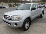 2005 Toyota Tacoma Access Cab 4x4 Front 3/4 View