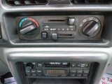 2001 Isuzu Rodeo LS 4WD Controls