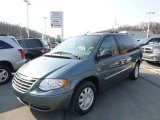 2007 Chrysler Town & Country Touring