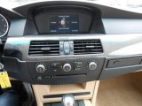 2004 BMW 5 Series 530i Sedan Controls