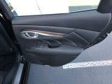 2012 Infiniti M Hybrid Sedan Door Panel