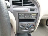 2003 Hyundai Elantra GLS Sedan Controls