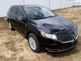 2013 Lincoln MKT Town Car Livery AWD Front 3/4 View