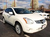 2012 Nissan Rogue SL AWD Front 3/4 View
