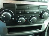 2005 Chrysler 300 Limited Controls