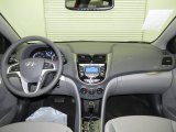 2013 Hyundai Accent SE 5 Door Dashboard