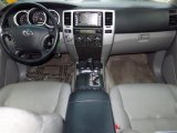 2005 Toyota 4Runner Limited 4x4 Dashboard